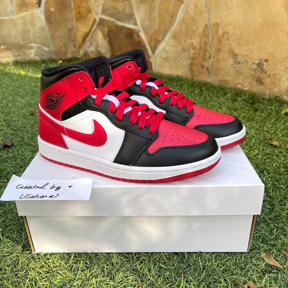 Women’s Nike Air Jordan 1 mid retro white black Red Bull bred shoes - Picture 2 of 4